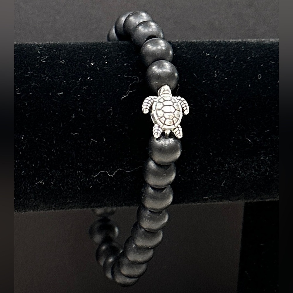 Turtle -Stretchy Bracelet- New! Great gift for all ages